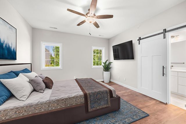 22332 Lilac Way, Forest Lake, MN 55025