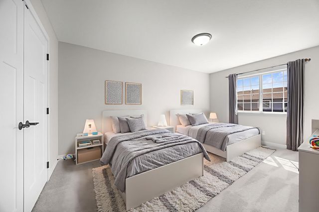 22332 Lilac Way, Forest Lake, MN 55025