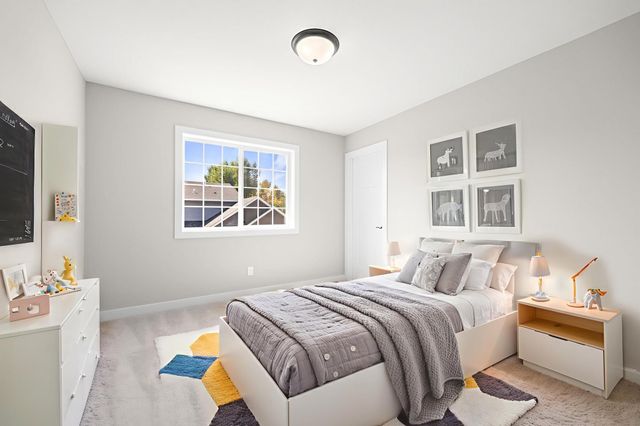 22332 Lilac Way, Forest Lake, MN 55025