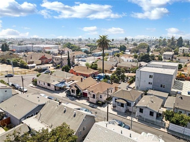 2201 Trinity, Los Angeles, CA 90011