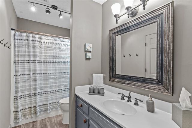 2058 W Main, Dothan, AL 36301