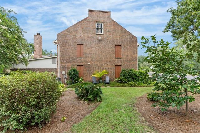2058 W Main, Dothan, AL 36301