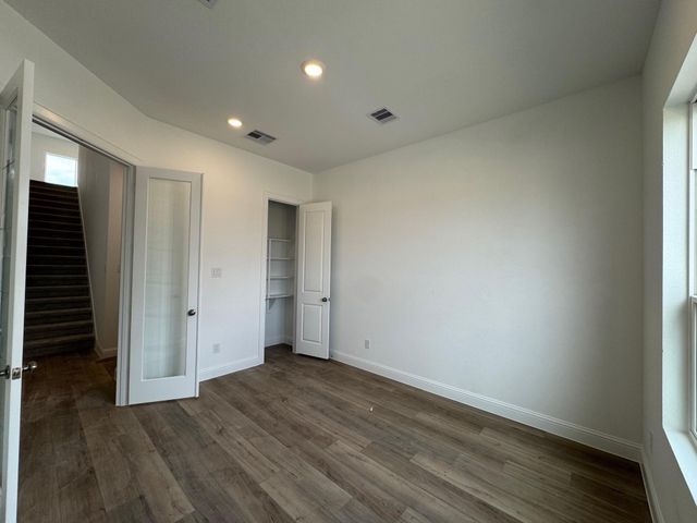 6026 Marina Ray Drive, Baytown, TX 77521