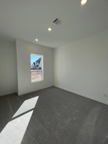 6026 Marina Ray Drive, Baytown, TX 77521