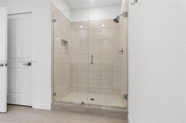 18493 Glenstone Street, Jupiter, FL 33458