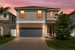 18493 Glenstone Street, Jupiter, FL 33458