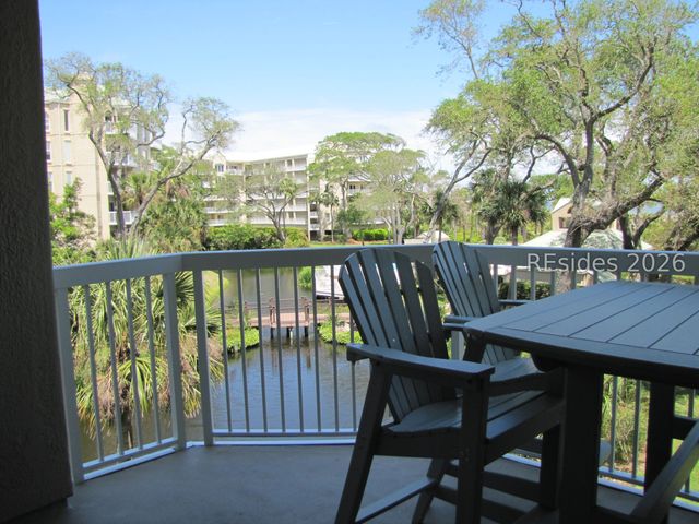 77 Ocean Ln Apt 210, Hilton Head Island, SC 29928