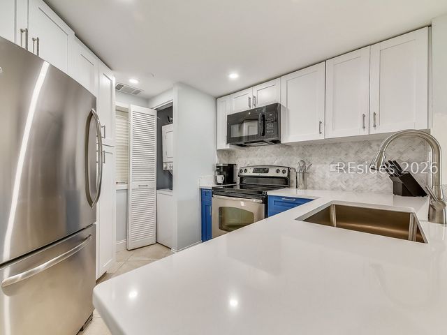 77 Ocean Ln Apt 210, Hilton Head Island, SC 29928