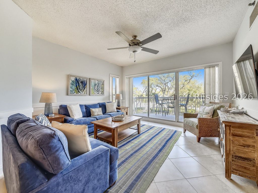 77 Ocean Ln Apt 210, Hilton Head Island, SC 29928