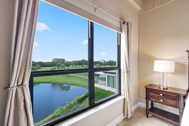 800 Greensward Court 203- I, Delray Beach, FL 33445