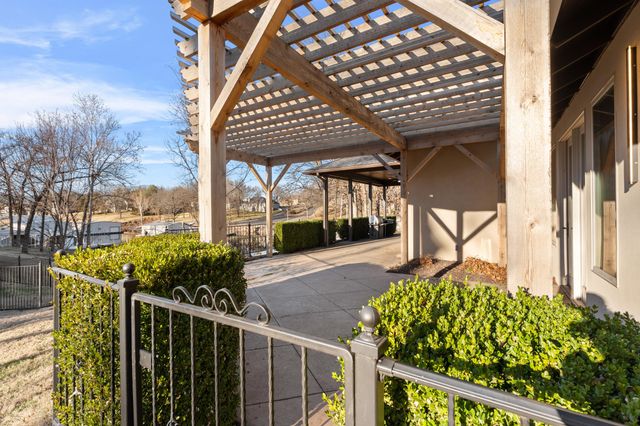 33415 Ridge Road, Afton, OK 74331