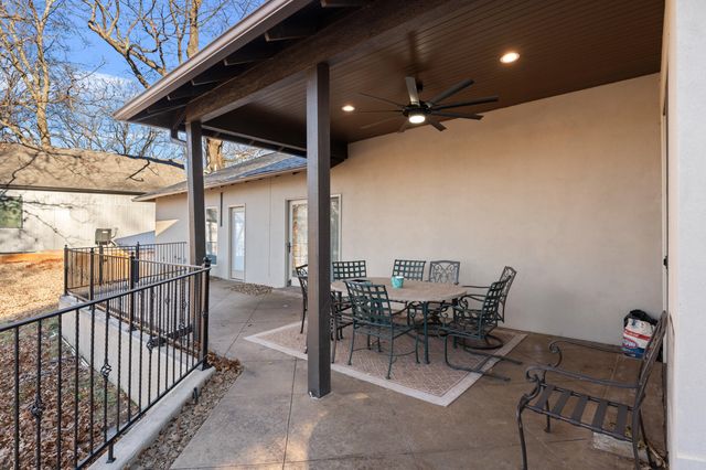 33415 Ridge Road, Afton, OK 74331