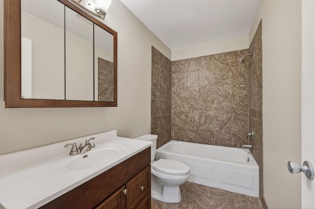 12826 Nicollet Avenue 102, Burnsville, MN 55337
