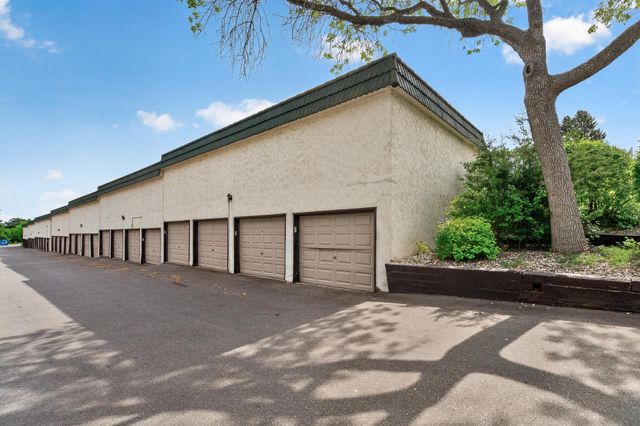 12826 Nicollet Avenue 102, Burnsville, MN 55337