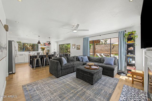 9014 E JANICE Way, Scottsdale, AZ 85260