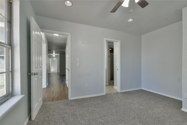 13917 E Crossing Way, Edmond, OK 73013