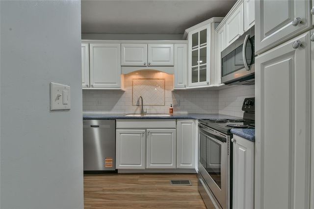 13917 E Crossing Way, Edmond, OK 73013