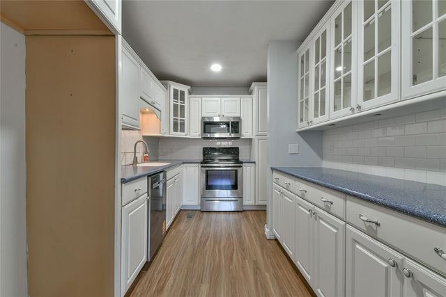 13917 E Crossing Way, Edmond, OK 73013