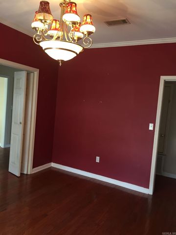 117 Grizzly Bear Rd., White Hall, AR 71602