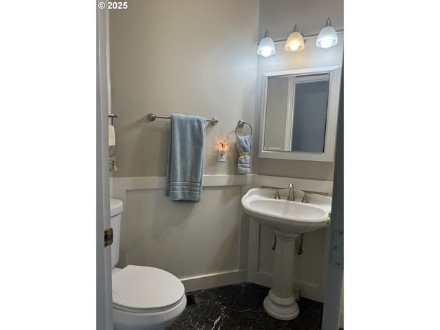 11782 Se MOUNTAIN SUN Dr, Clackamas, OR 97015