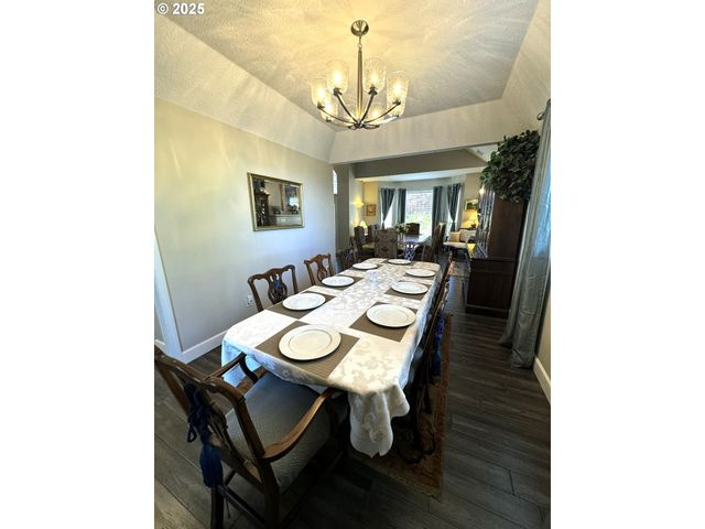 11782 Se MOUNTAIN SUN Dr, Clackamas, OR 97015