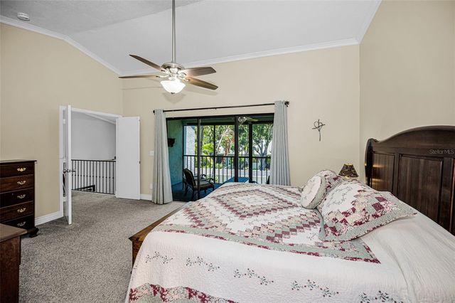 932 MYAKKA COURT NE, St Petersburg, FL 33702
