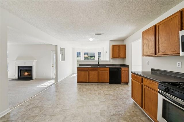 6163 Remington Park, Lithonia, GA 30058