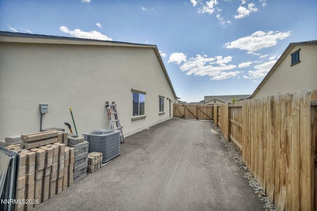 519 Fox Branch Drive, Sparks, NV 89441