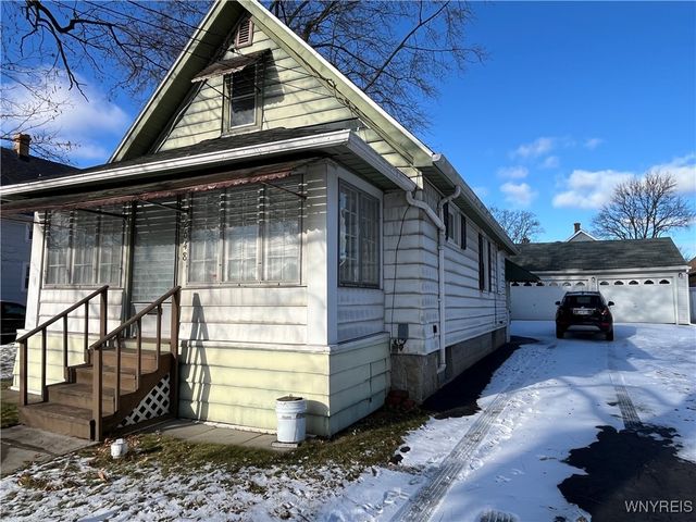 2648 Ontario Avenue, Niagara Falls, NY 14305