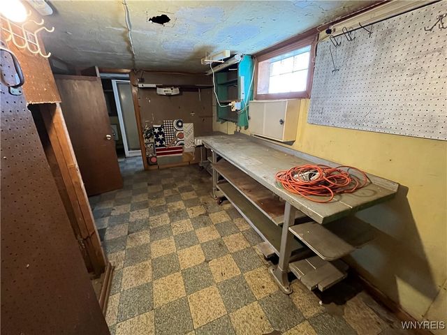 2648 Ontario Avenue, Niagara Falls, NY 14305