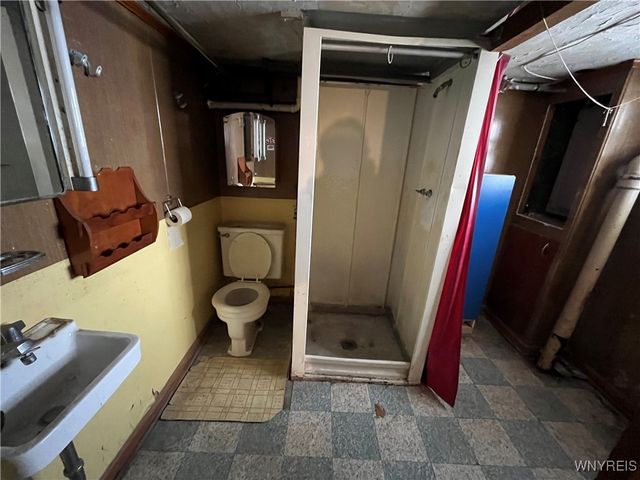 2648 Ontario Avenue, Niagara Falls, NY 14305