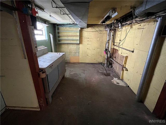 2648 Ontario Avenue, Niagara Falls, NY 14305