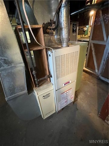 2648 Ontario Avenue, Niagara Falls, NY 14305