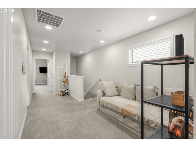 12049 Se 5TH St, Vancouver, WA 98683