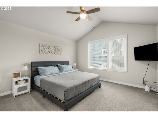 12049 Se 5TH St, Vancouver, WA 98683