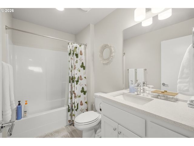 12049 Se 5TH St, Vancouver, WA 98683