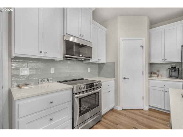 12049 Se 5TH St, Vancouver, WA 98683