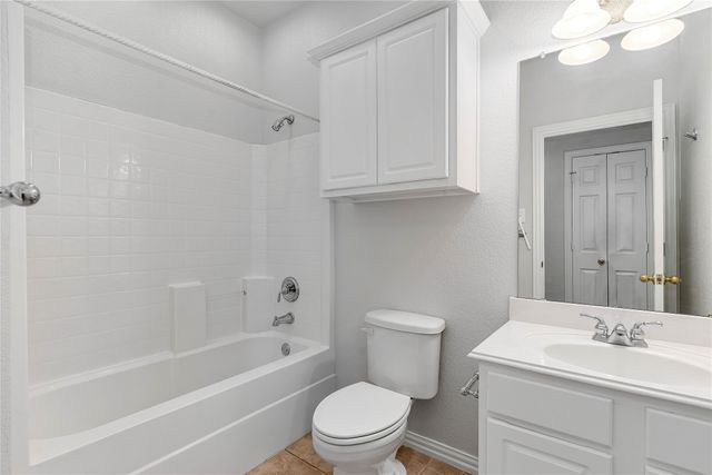 1508 Leaning Oak Lane, Cleburne, TX 76033