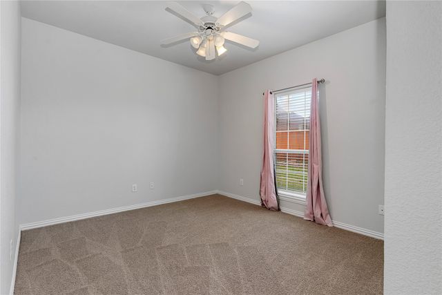 1508 Leaning Oak Lane, Cleburne, TX 76033