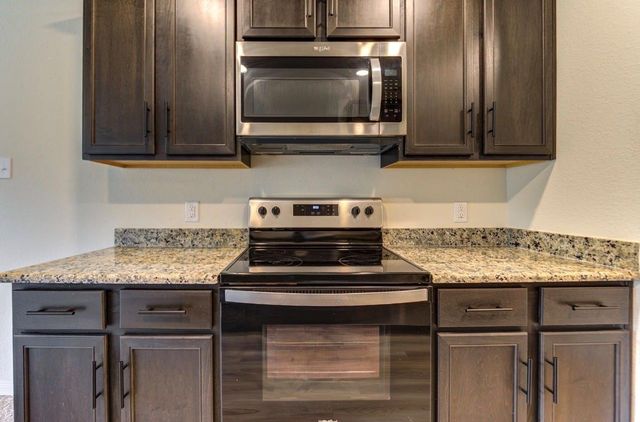 24009 Wilde Drive, Magnolia, TX 77355