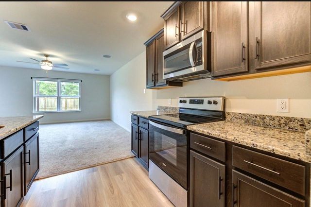 24009 Wilde Drive, Magnolia, TX 77355