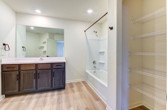 24009 Wilde Drive, Magnolia, TX 77355