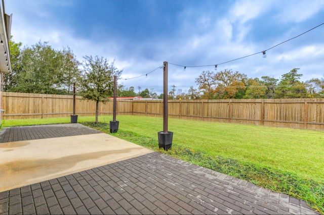 24009 Wilde Drive, Magnolia, TX 77355