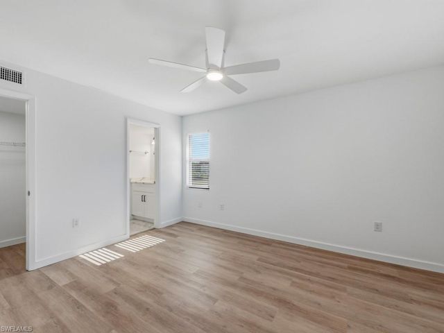 4245 27th CT SW # 201, Naples, FL 34116