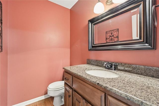 2206 W 120th Street, Leawood, KS 66209