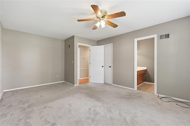 2206 W 120th Street, Leawood, KS 66209