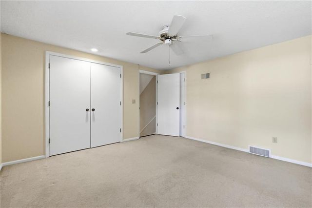 2206 W 120th Street, Leawood, KS 66209