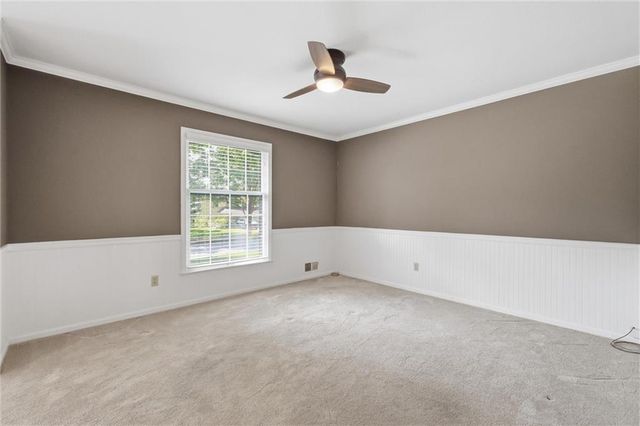 2206 W 120th Street, Leawood, KS 66209