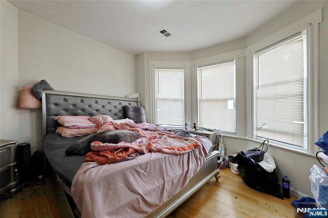 240-242 Ellis Avenue, Irvington, NJ 07111