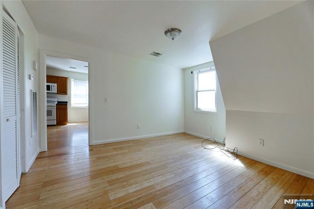 240-242 Ellis Avenue, Irvington, NJ 07111